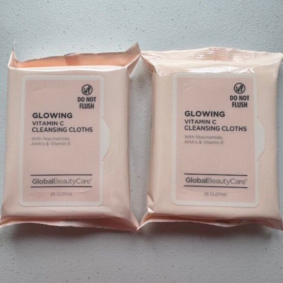SET OF 2 Global Beauty Care Glowing Vitamin C Cleansing Cloths Wipes 50 Total - Picture 1 of 1